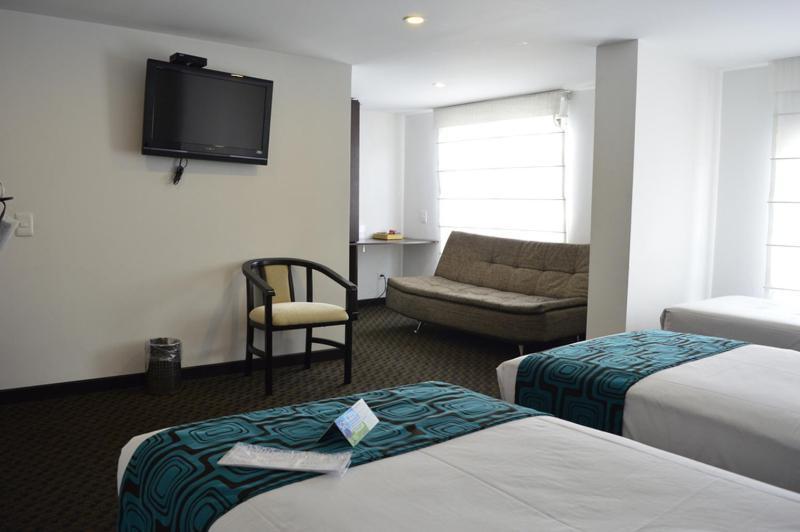 Hotel Castellana 95 Μπογκοτά Δωμάτιο φωτογραφία