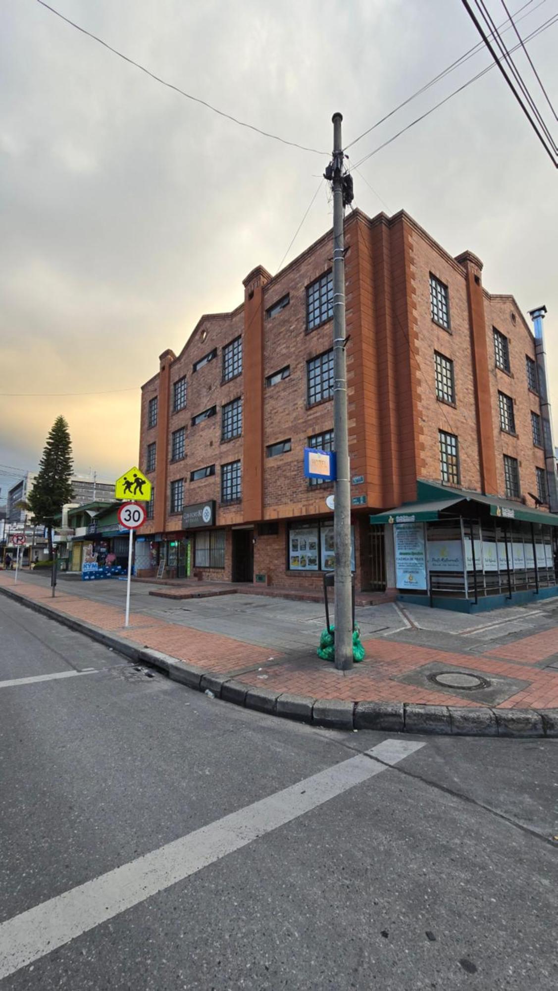 Hotel Castellana 95 Μπογκοτά Εξωτερικό φωτογραφία