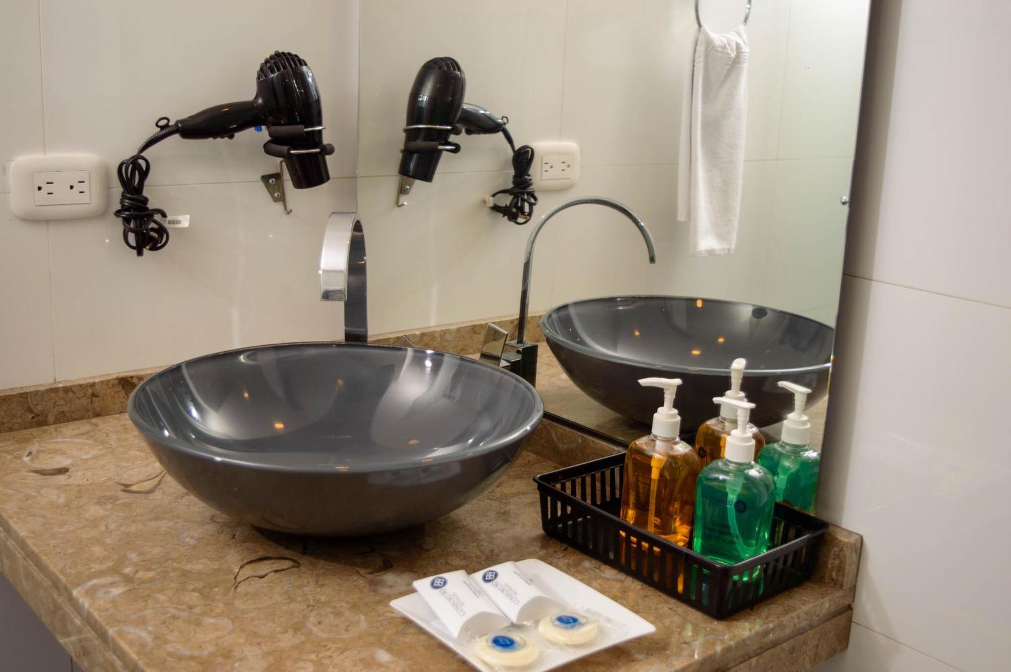 Hotel Castellana 95 Μπογκοτά Εξωτερικό φωτογραφία